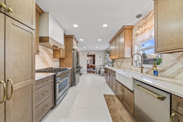 2618 CRIMMINS CV, Memphis, TN 38119