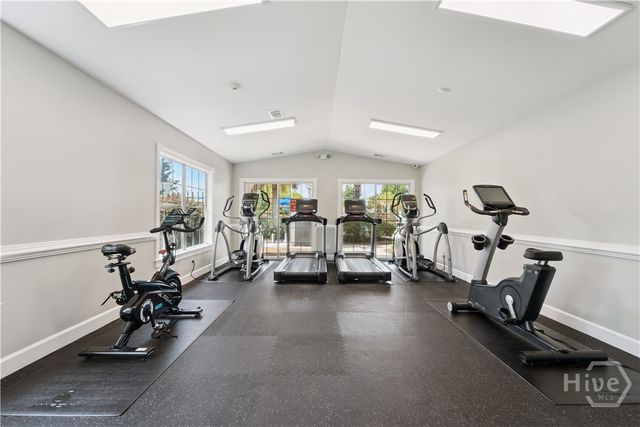 42 Westbourne Way, Savannah, GA 31407