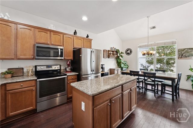 42 Westbourne Way, Savannah, GA 31407