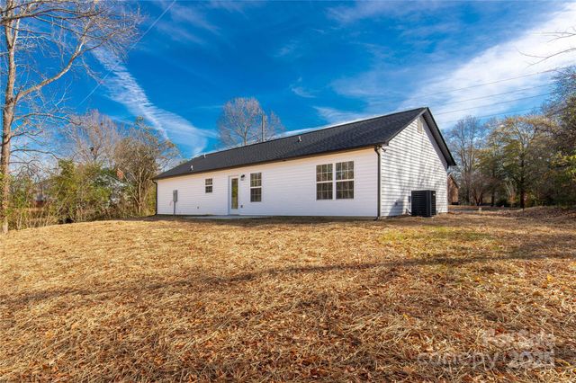 2166 Reeves Road, Lancaster, SC 29720