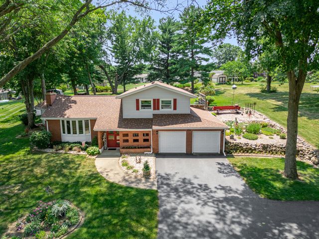 8722 Sheffield Drive, Belvidere, IL 61008