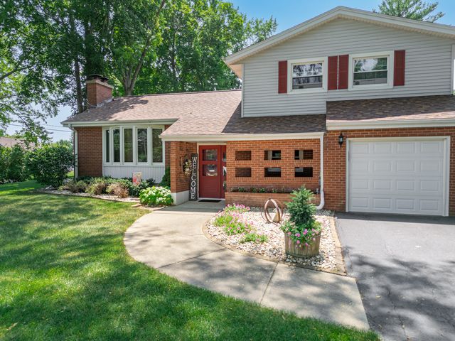 8722 Sheffield Drive, Belvidere, IL 61008