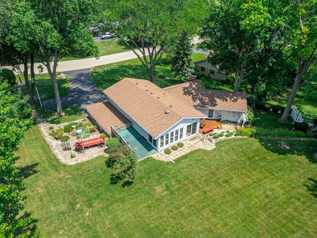 8722 Sheffield Drive, Belvidere, IL 61008