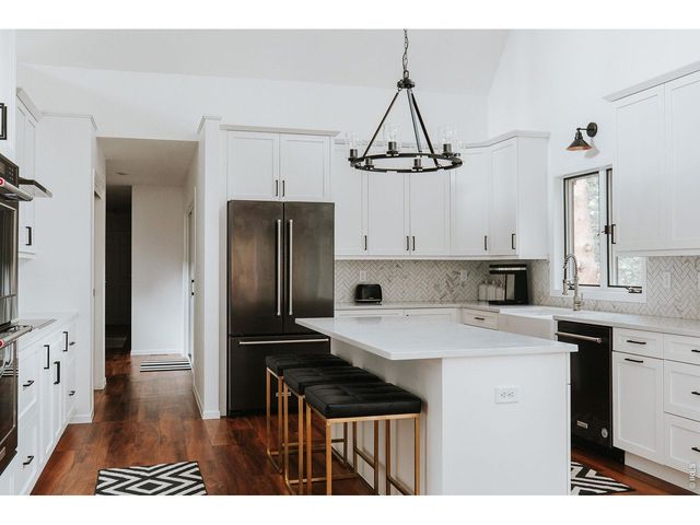 3202 Thunder Mountain Ln, Estes Park, CO 80517