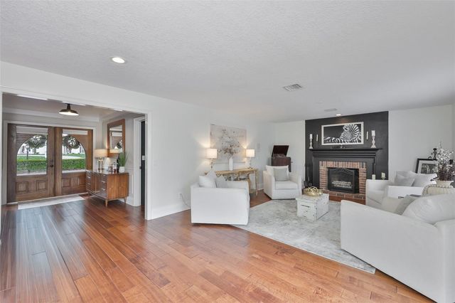 119 HICKORY CREEK BOULEVARD, Brandon, FL 33511
