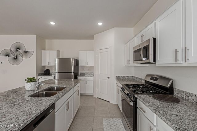 20004 W BADGETT Lane, Litchfield Park, AZ 85340