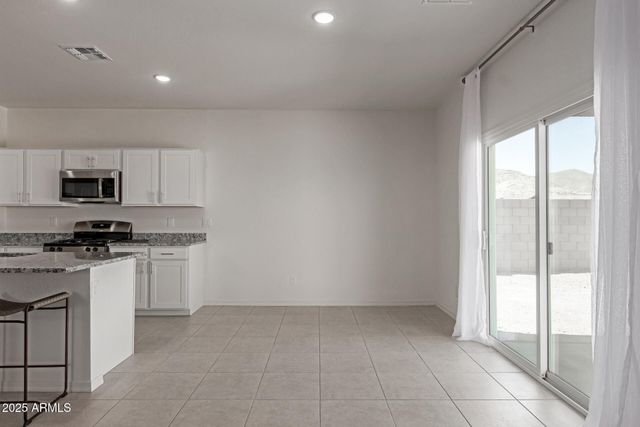 20004 W BADGETT Lane, Litchfield Park, AZ 85340