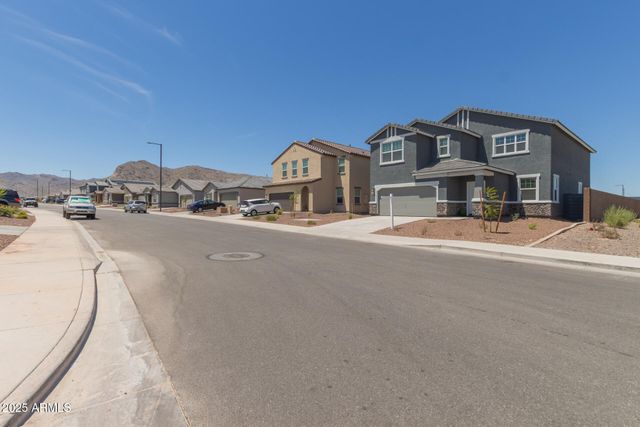 20004 W BADGETT Lane, Litchfield Park, AZ 85340