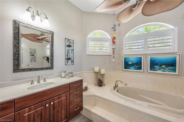 5727 Riverside DR, Cape Coral, FL 33904