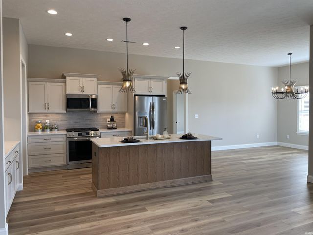 415 Carlton Drive, West Lafayette, IN 47906