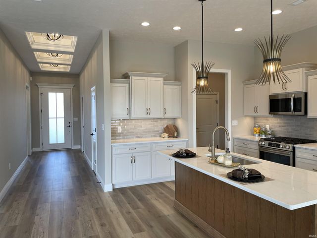 415 Carlton Drive, West Lafayette, IN 47906