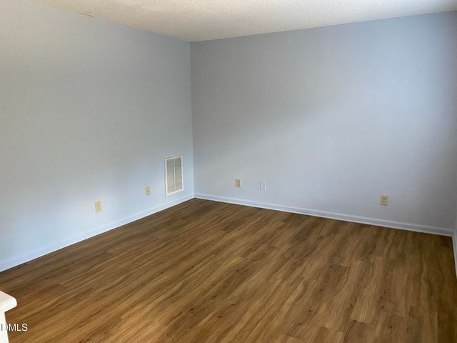 4036 Greenleaf Street 103, Raleigh, NC 27606