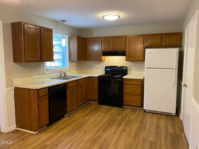 4036 Greenleaf Street 103, Raleigh, NC 27606