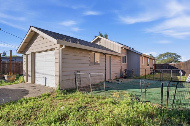 534 Ripona, Ripon, CA 95366