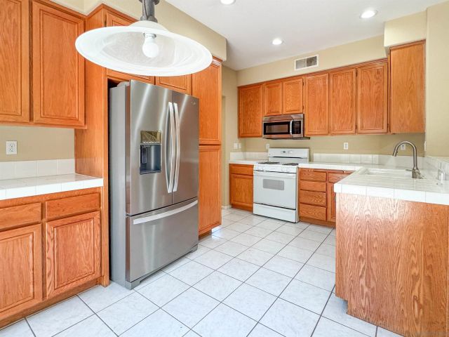 2535 Saddlehorn Drive, Chula Vista, CA 91914