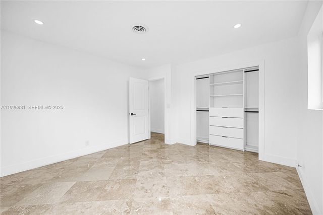 5510 NE 18th Ave, Fort Lauderdale, FL 33334