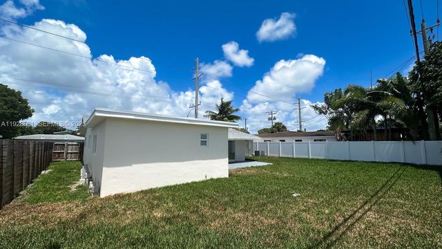 5510 NE 18th Ave, Fort Lauderdale, FL 33334