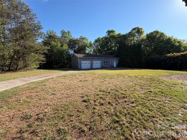 3838 Cliffside Road, Cleveland, NC 28114