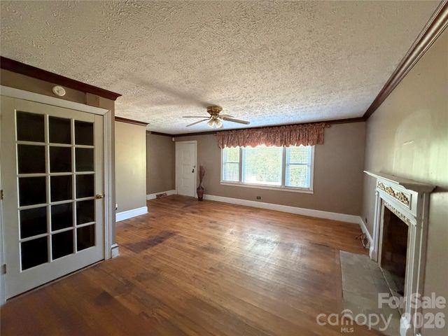 3838 Cliffside Road, Cleveland, NC 28114