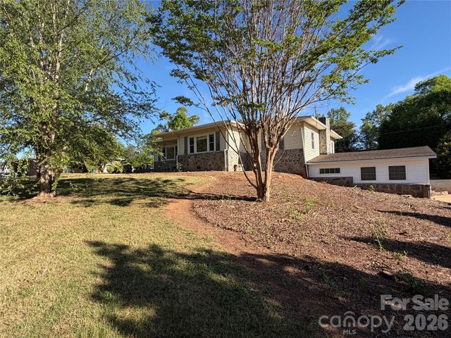 3838 Cliffside Road, Cleveland, NC 28114