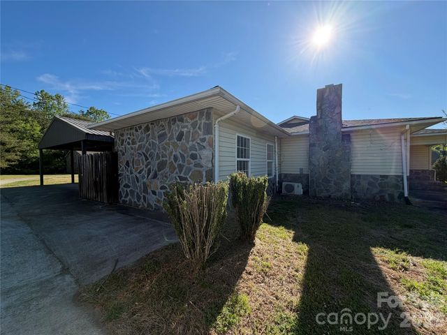 3838 Cliffside Road, Cleveland, NC 28114