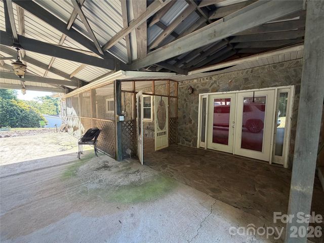 3838 Cliffside Road, Cleveland, NC 28114