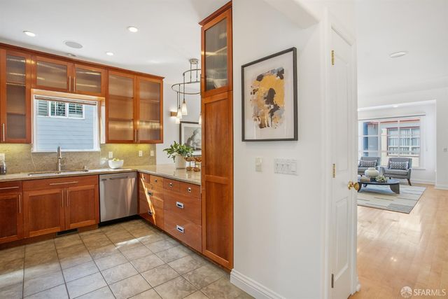 35 Glen Court, San Francisco, CA 94112