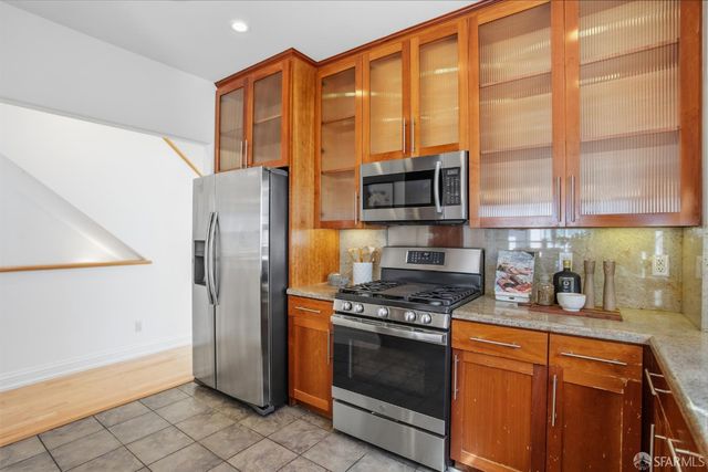 35 Glen Court, San Francisco, CA 94112