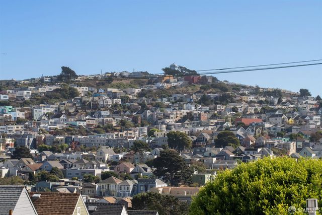 35 Glen Court, San Francisco, CA 94112