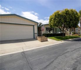 10961 Desert Lawn Dr (210 Vineyard) 210, Calimesa, CA 92320