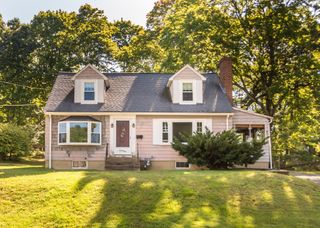 17 Galen Street, Waltham, MA 02451