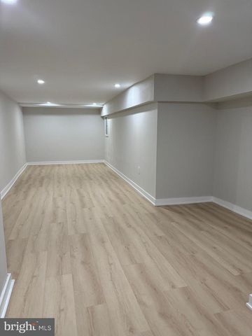 1630 N NEWKIRK ST, Philadelphia, PA 19121