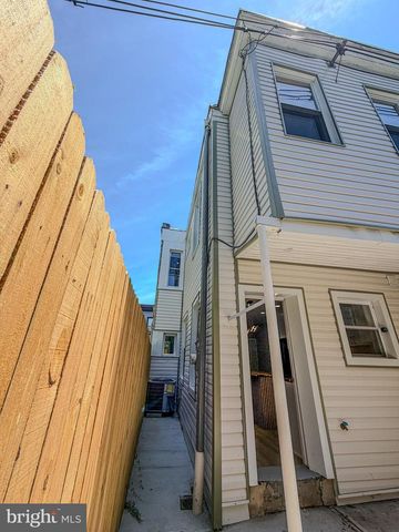 1630 N NEWKIRK ST, Philadelphia, PA 19121