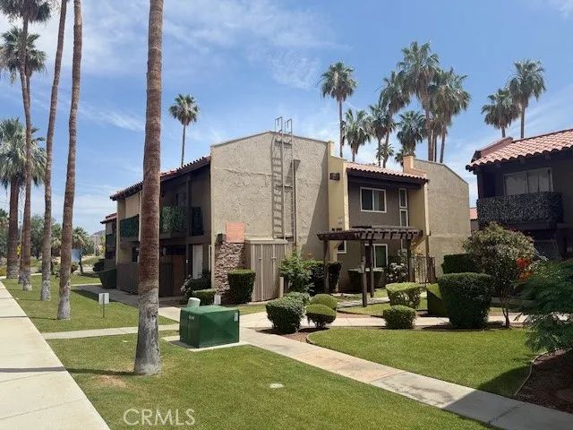 51025 Ave Martinez 2, La Quinta, CA 92234
