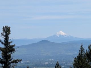 2501 Wagon Trail Drive, Jacksonville, OR 97530