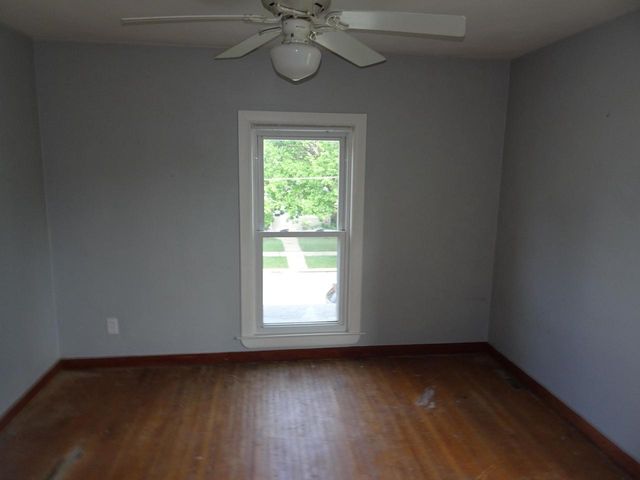 233 N Chatham Street, Janesville, WI 53548