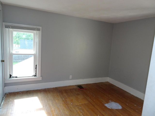 233 N Chatham Street, Janesville, WI 53548