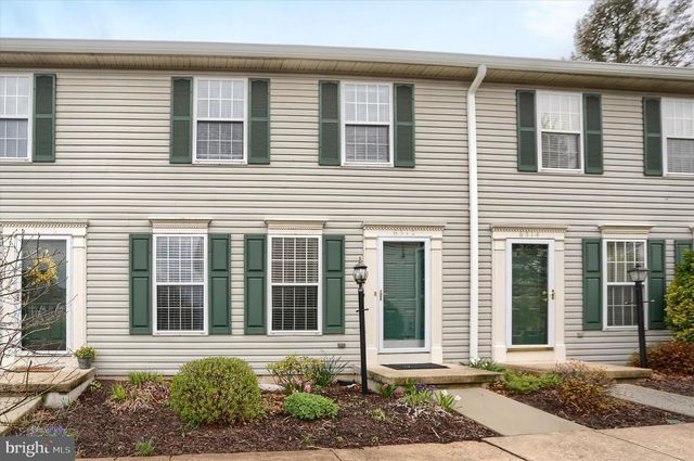 6312 DARLINGTON DR, Harrisburg, PA 17112