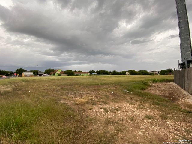5928 VILLAGE PARK, San Antonio, TX 78250