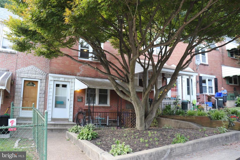 317 W SALAIGNAC ST, Philadelphia, PA 19128
