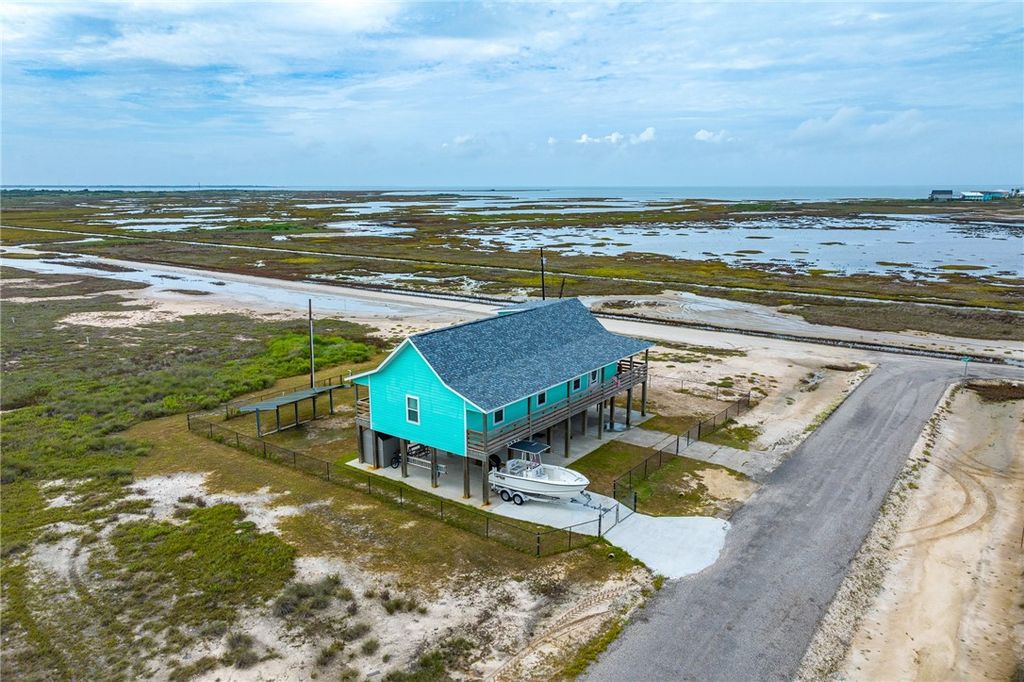 53 Tern St, Rockport, TX 78382 — photo 3
