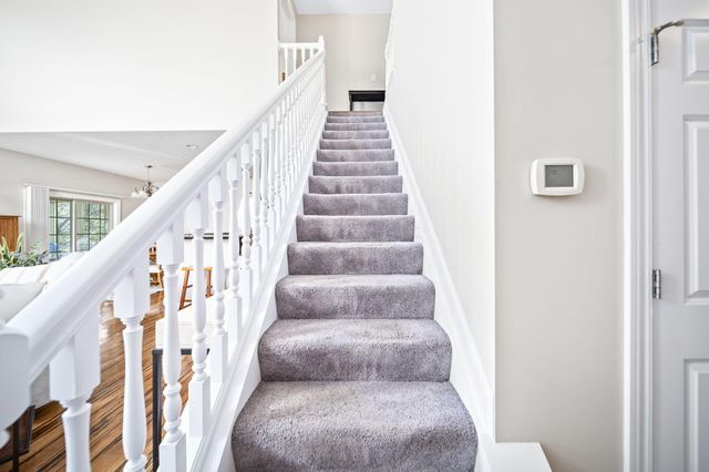 975 Adara Drive, Columbus, OH 43240