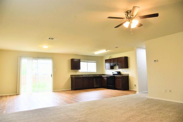 5760 Mountain Stream Trail, Fort Worth, TX 76244
