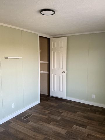 1929 New Holland Road, Wagener, SC 29164