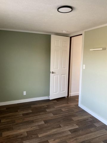 1929 New Holland Road, Wagener, SC 29164