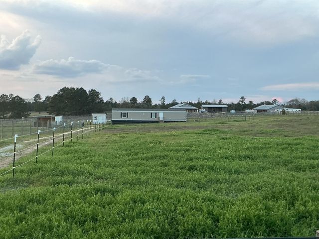 1929 New Holland Road, Wagener, SC 29164