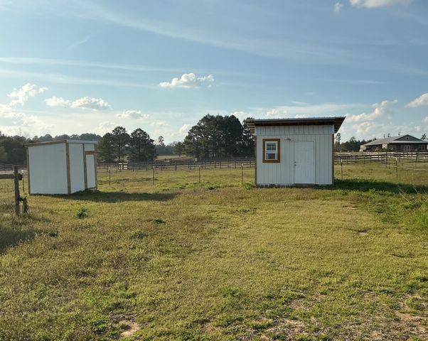 1929 New Holland Road, Wagener, SC 29164