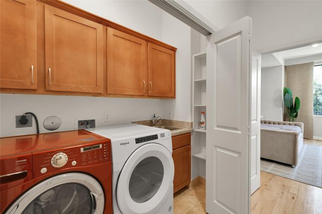 5213 Lillian Street, Houston, TX 77007