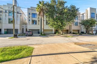 5213 Lillian Street, Houston, TX 77007
