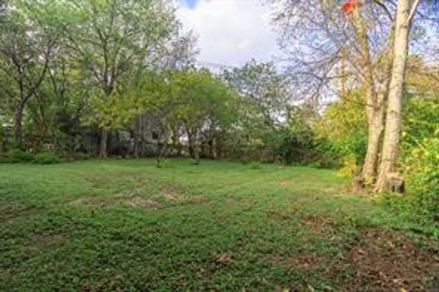 3211 Bideker Avenue, Fort Worth, TX 76105